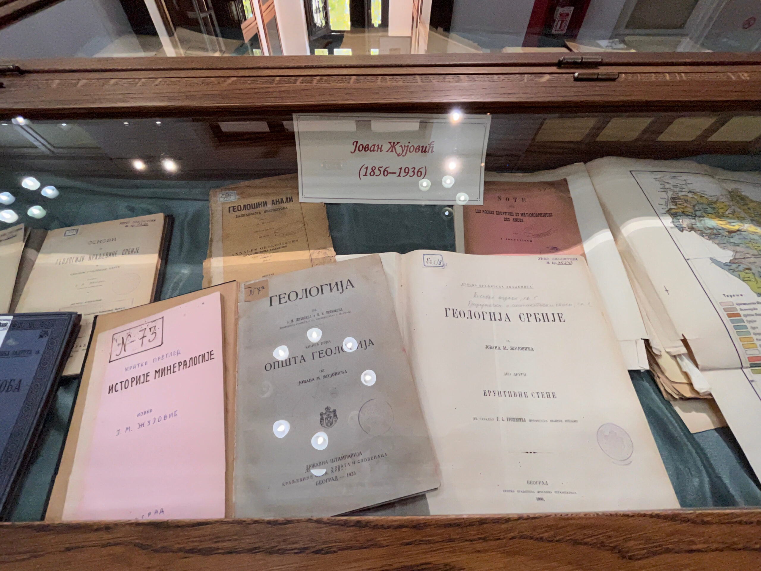 410e5d82 fed8 4050 9b33 3d1288ed1e30