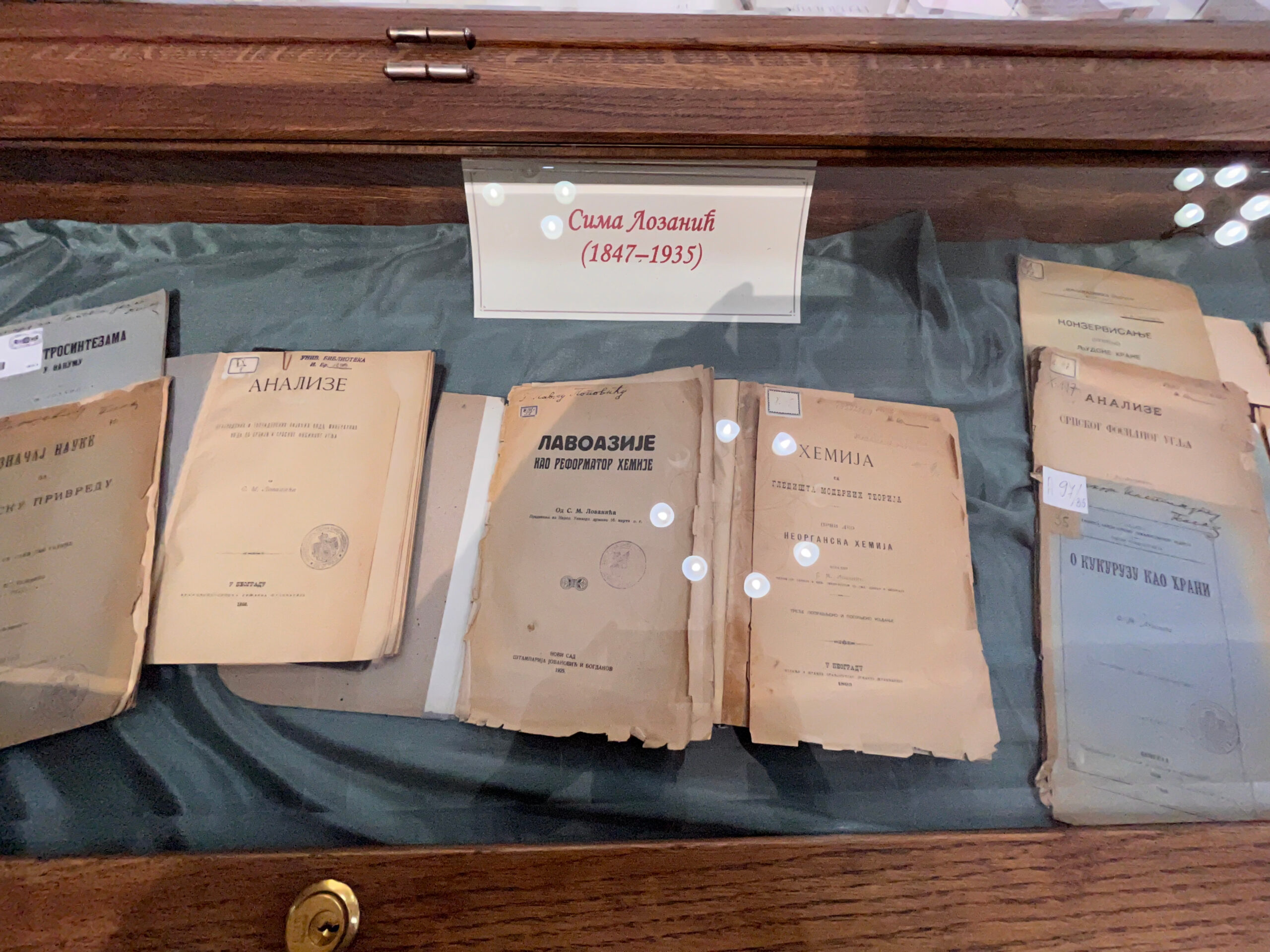 7f56bb31 c757 4a82 b87d 1bad43af71f4