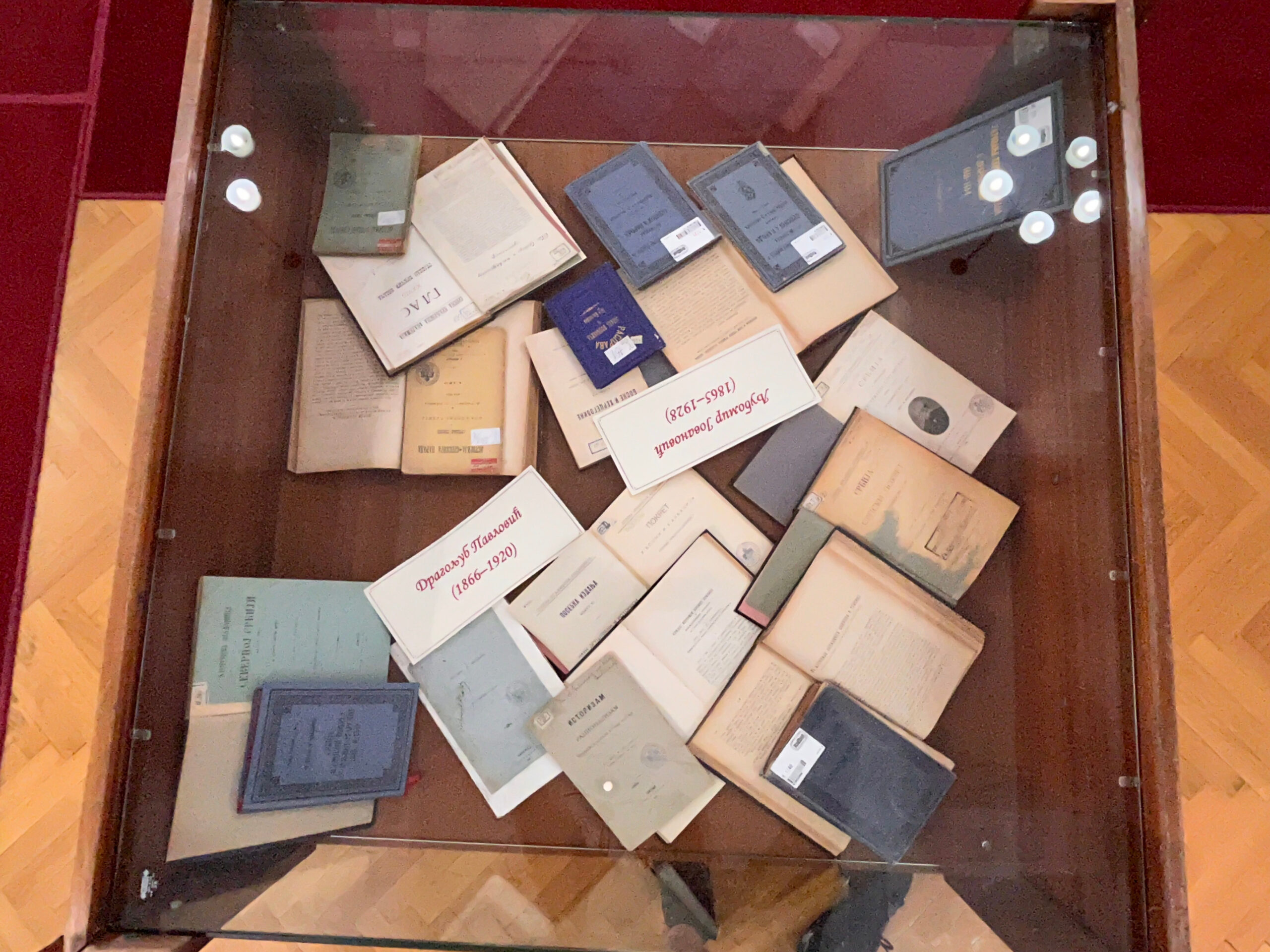 d660ee4e 391b 4f1b 8eca 24b4eff894c8